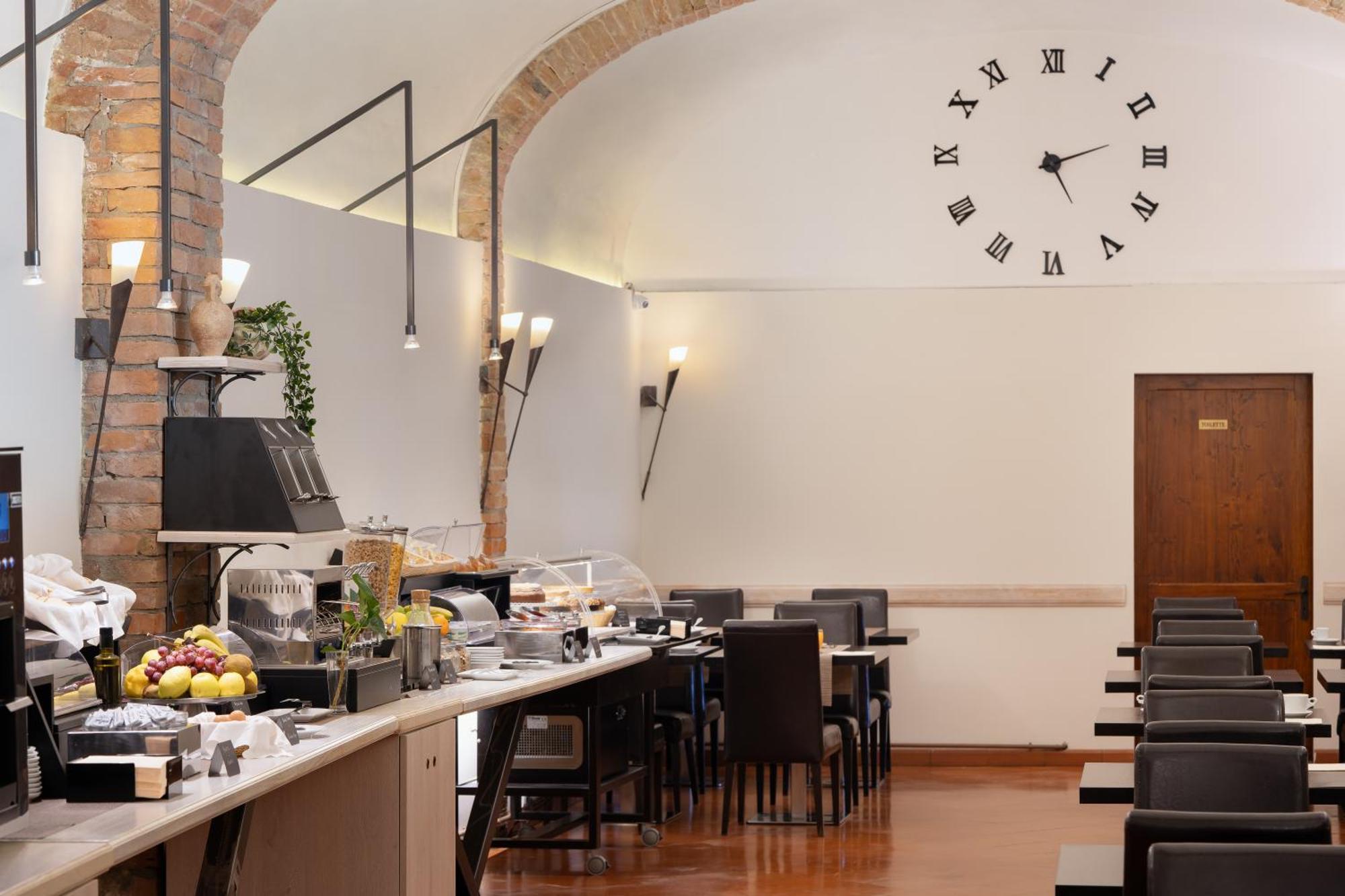 Hotel Ristorante Borgo Antico Monteroni dʼArbia Exteriér fotografie