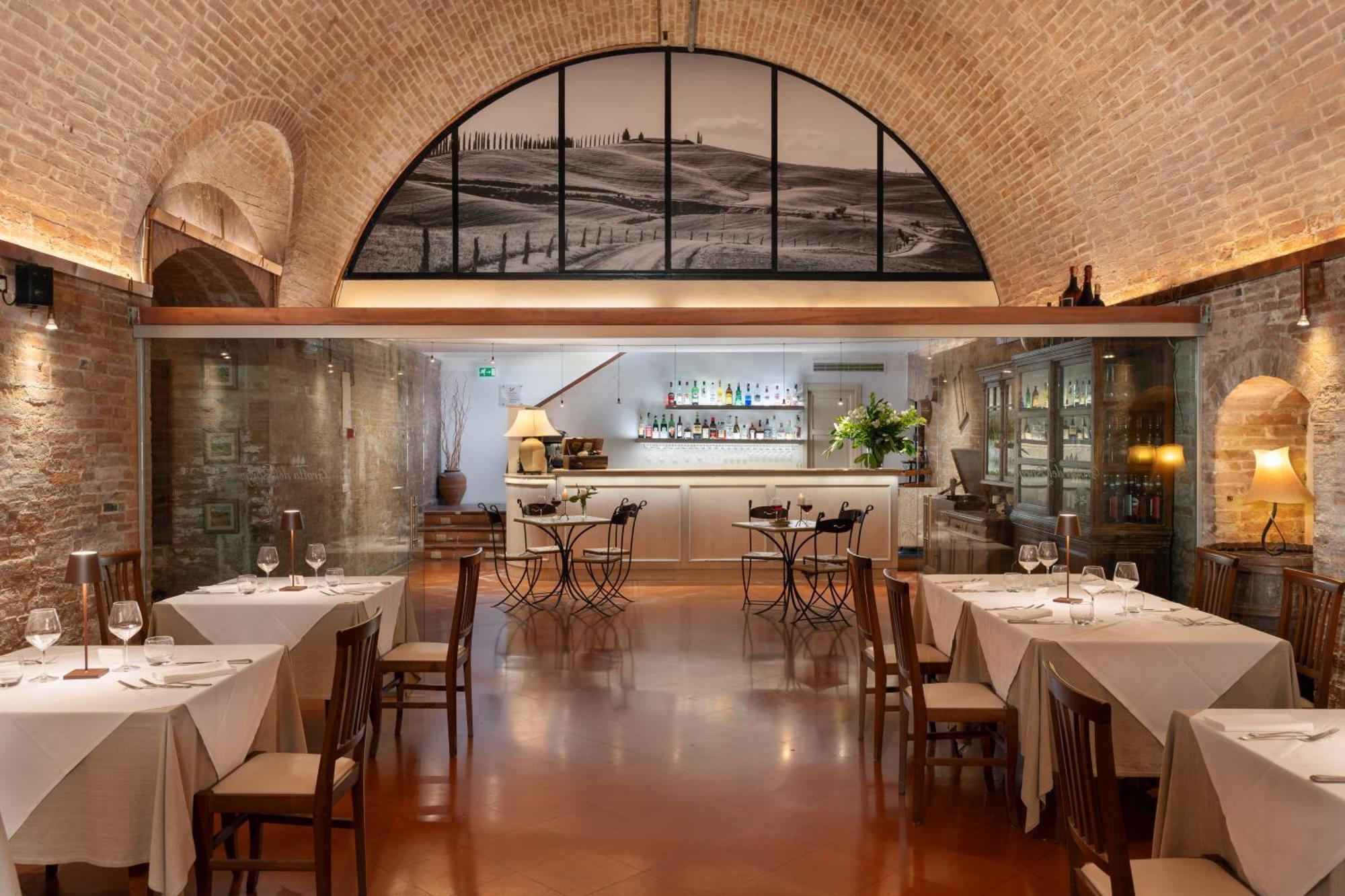 Hotel Ristorante Borgo Antico Monteroni dʼArbia Exteriér fotografie